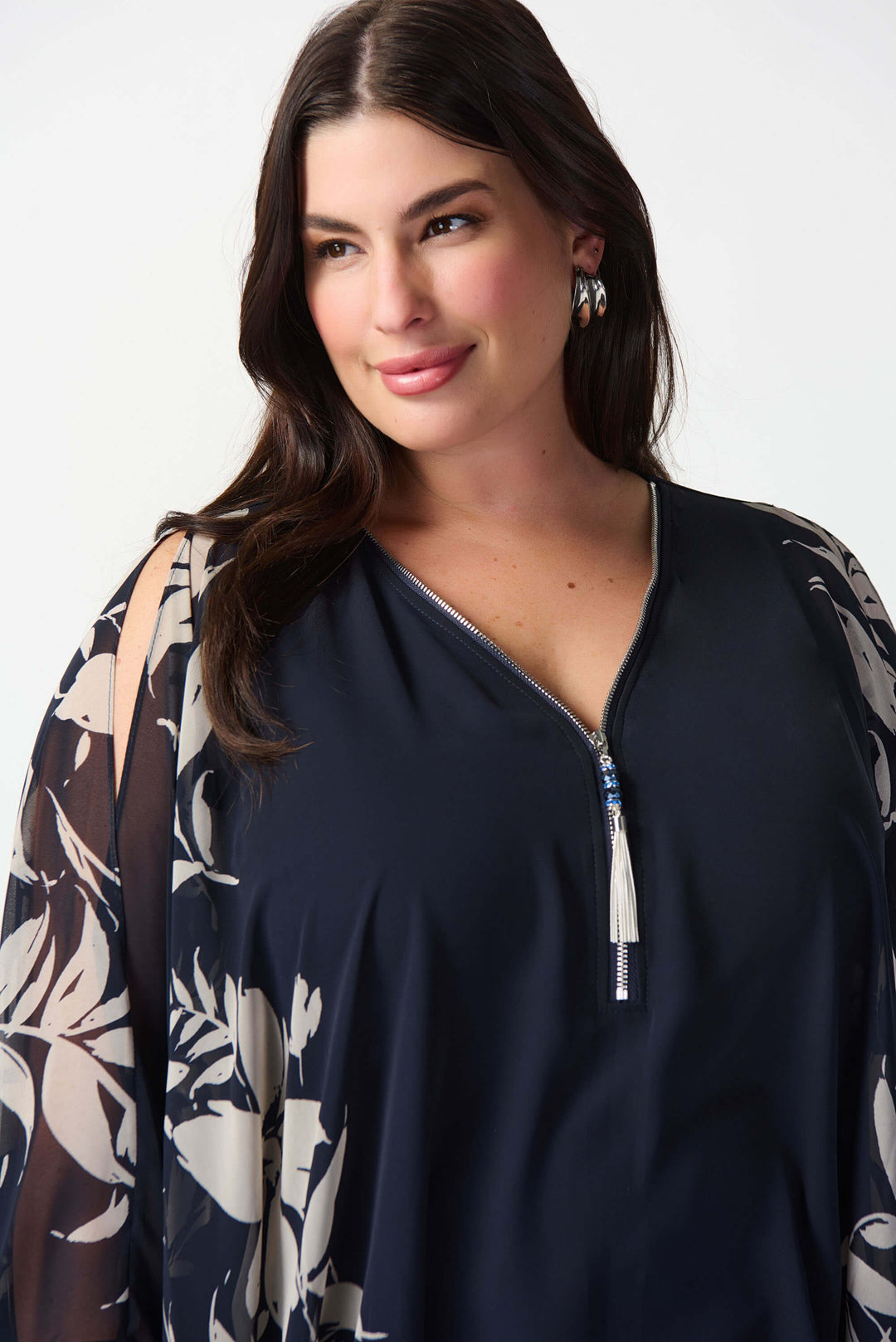 Santa Monica Floral print Chiffon Poncho Top - Navy 241060