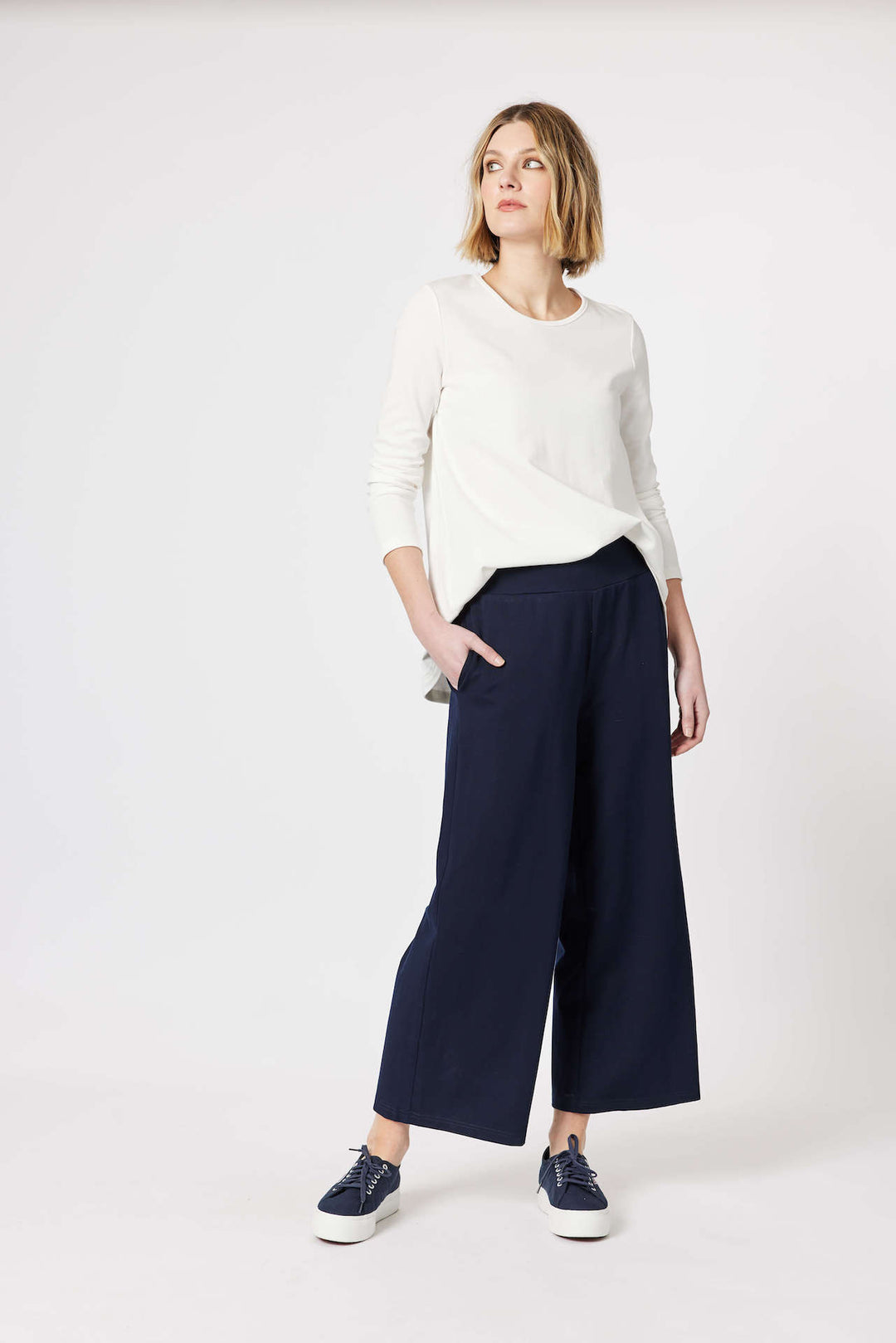 Kimmy Ponti Wide Leg Pant - Navy