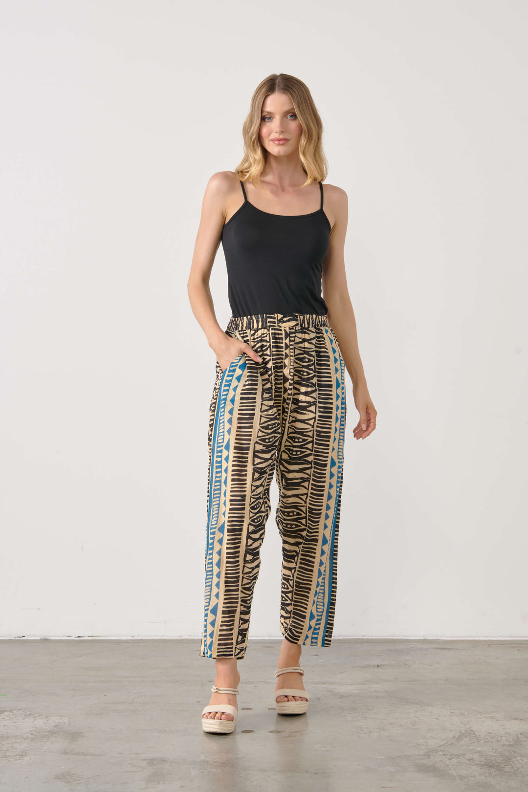 Printed Pants With Pockets