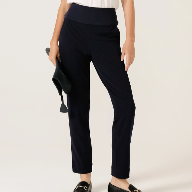 Tapered Leg Pull On Pant - Black