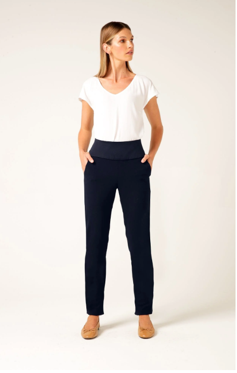 Tapered Leg Pull On Pant - Navy