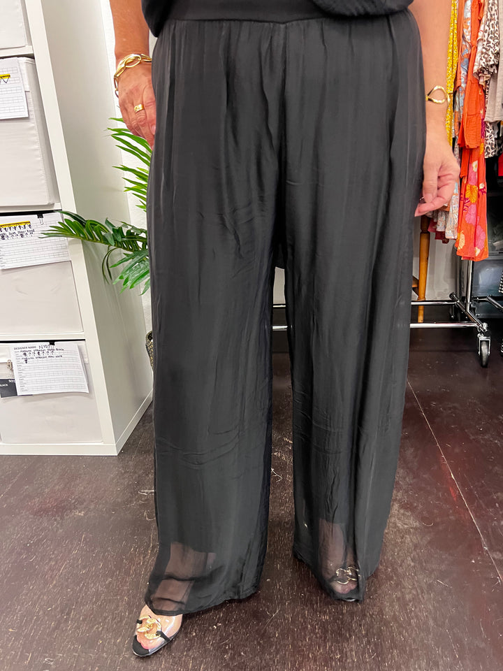 Silky Plain Pant - Black